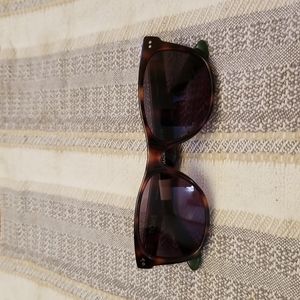 Tom's Sunglasses